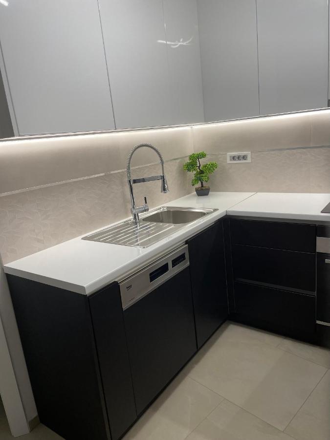 Apartment Seven Brela Zewnętrze zdjęcie