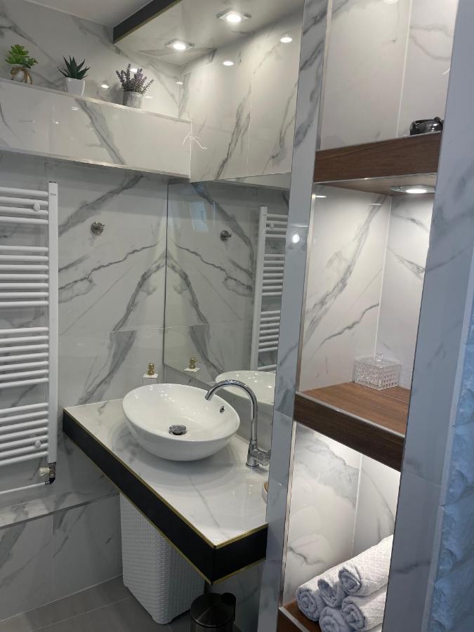 Apartment Seven Brela Zewnętrze zdjęcie