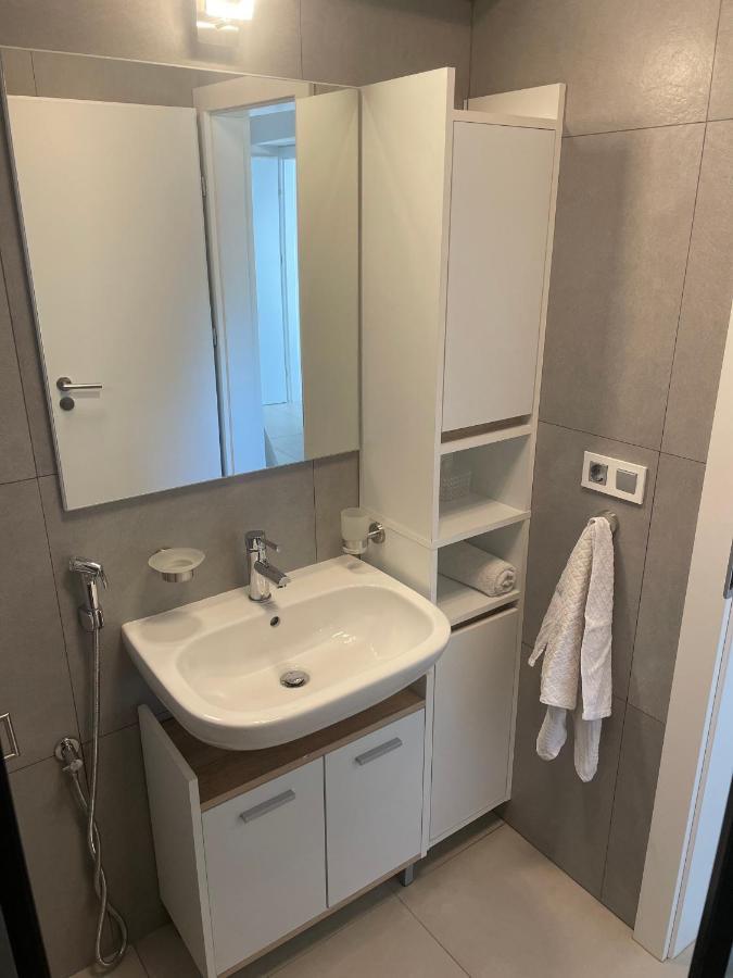 Apartment Seven Brela Zewnętrze zdjęcie