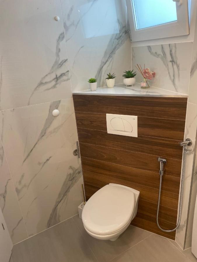 Apartment Seven Brela Zewnętrze zdjęcie